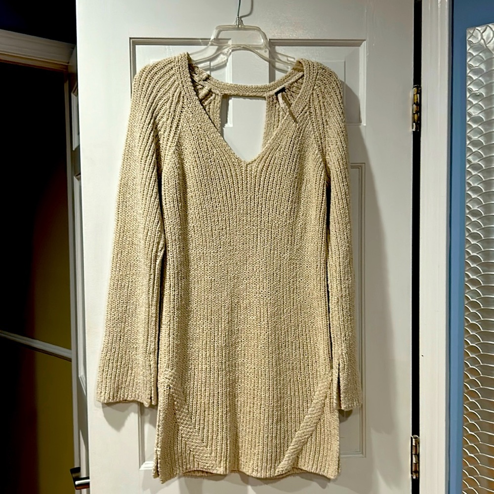 Free People Oversized Heavy Knit Sweater Size Large wide sleeves tunic Length